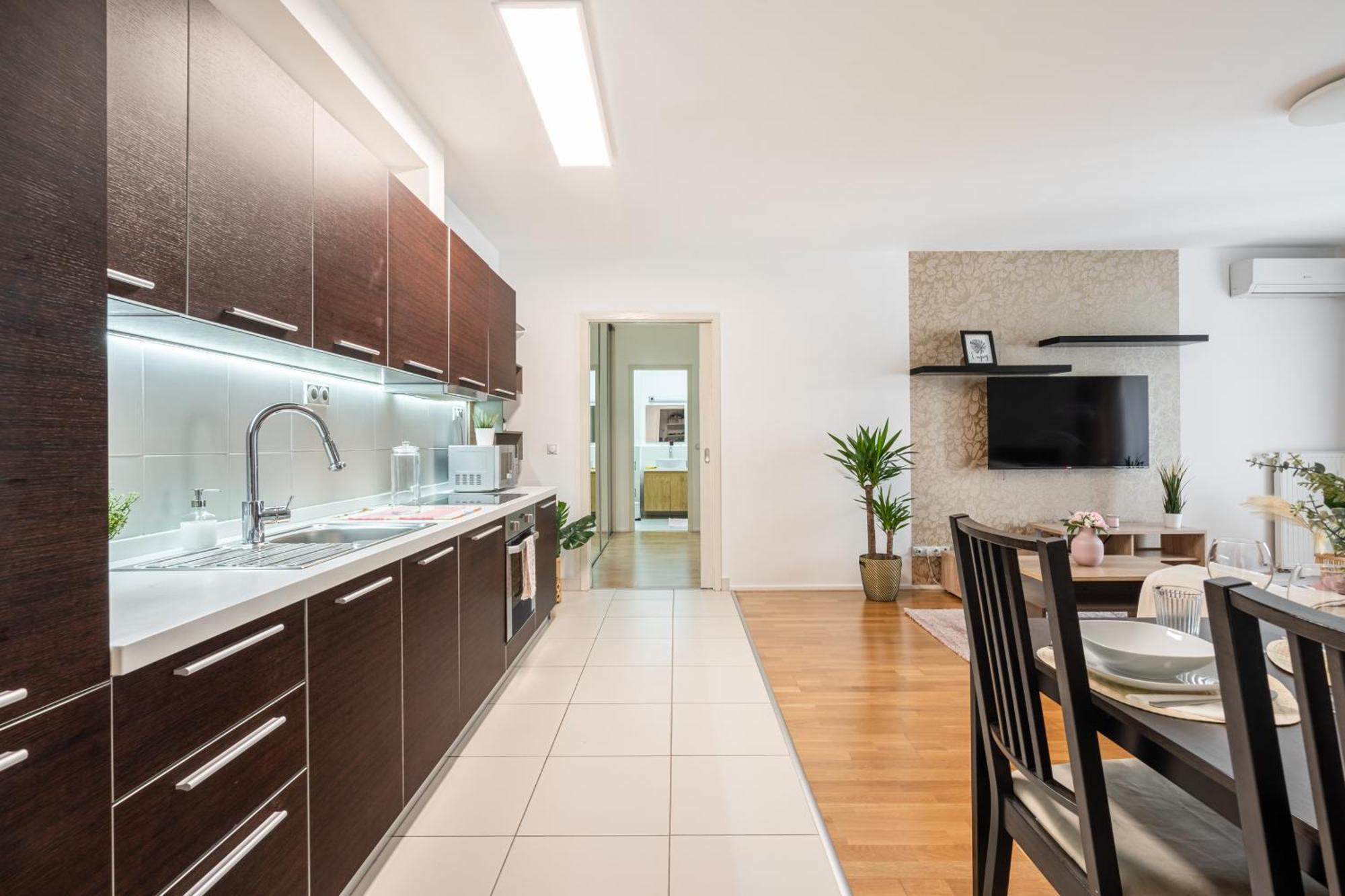 Home Of Serenity - 2 Bdr, Free Parking And Terrace Budapesta Exterior foto